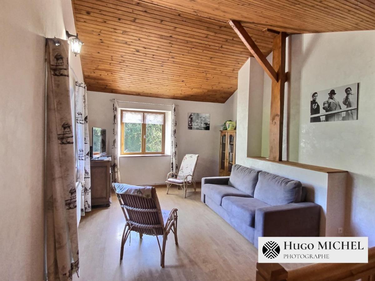 Villa Les Volets Bleus à La Chapelle-aux-Bois Extérieur photo