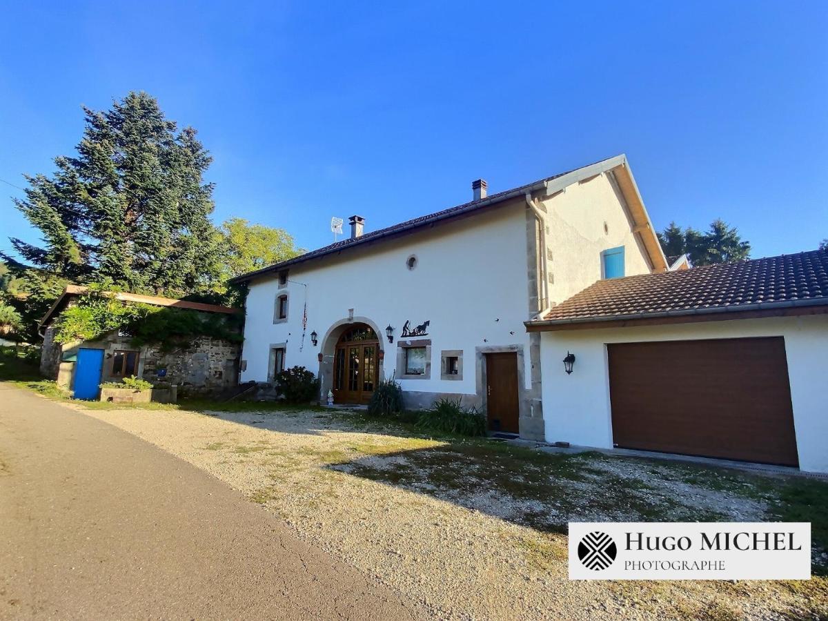 Villa Les Volets Bleus à La Chapelle-aux-Bois Extérieur photo