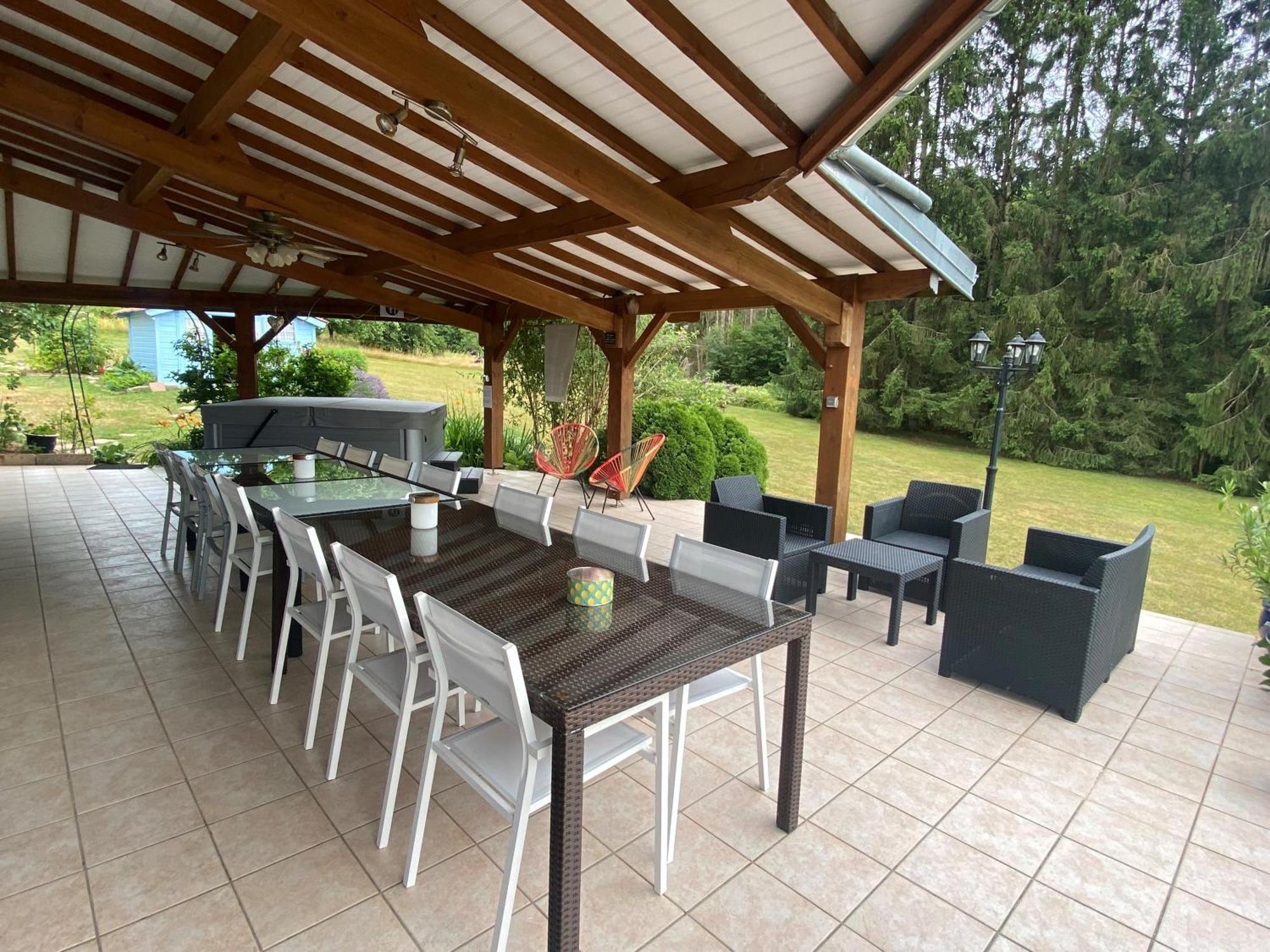 Villa Les Volets Bleus à La Chapelle-aux-Bois Extérieur photo