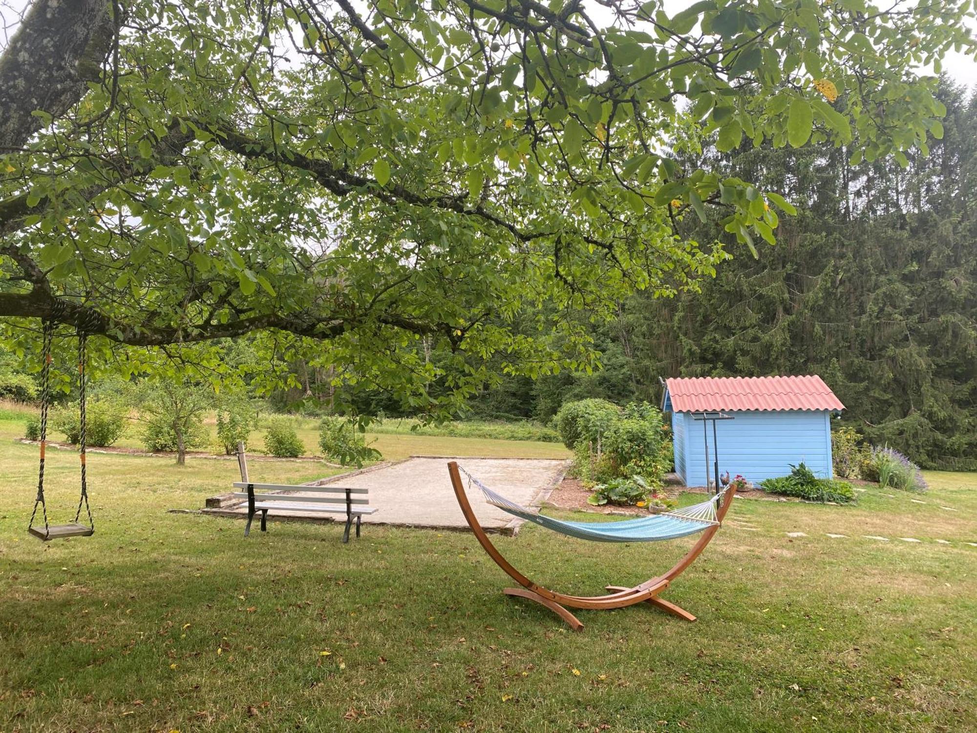 Villa Les Volets Bleus à La Chapelle-aux-Bois Extérieur photo